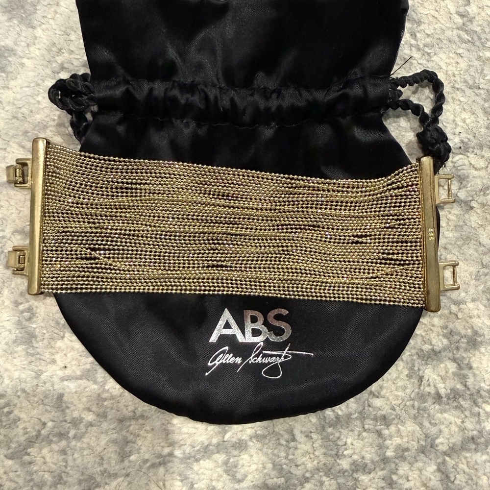 ABS BY Allen Schwartz 
Gold chain bracelet - Picture 2 of 2
